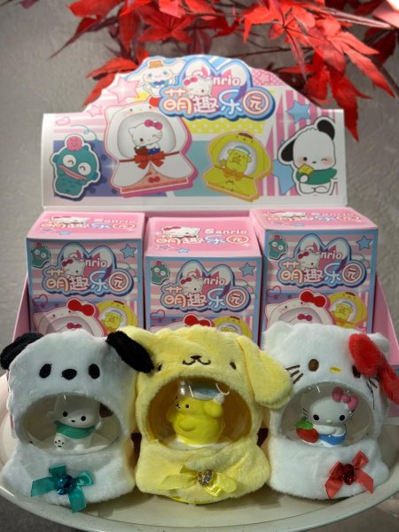 بلورة طاقية قماش (ديزني) البيع بالحبة السعر 25